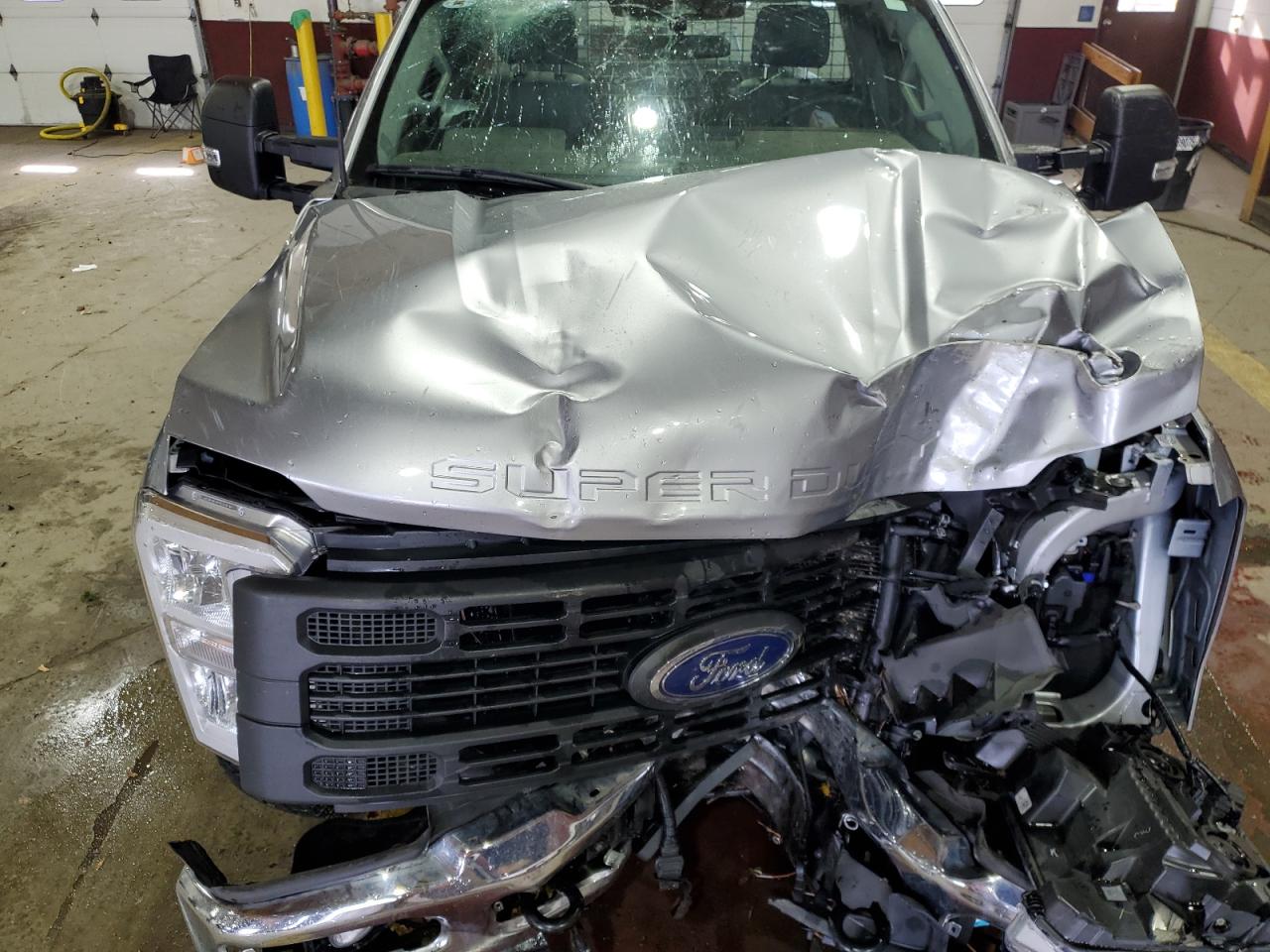 Ford F-250 Super Duty Image 10