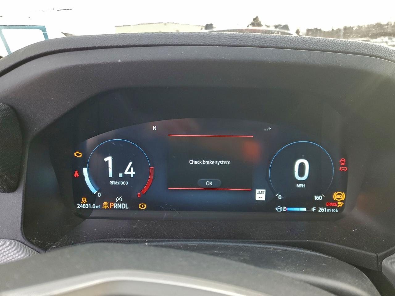 Ford Explorer Active Image 13