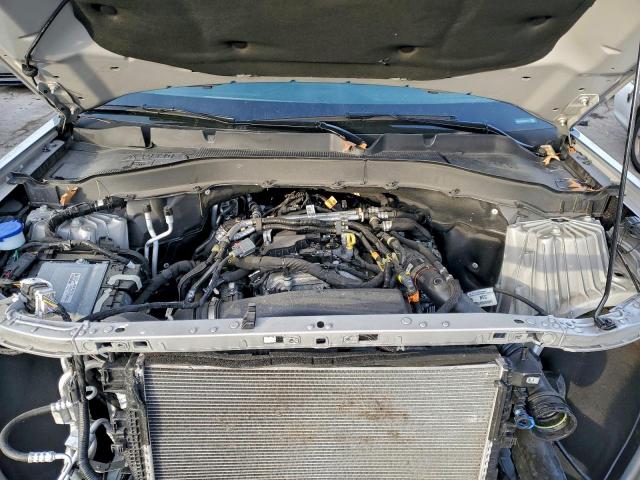 Ford Explorer Active Image 11