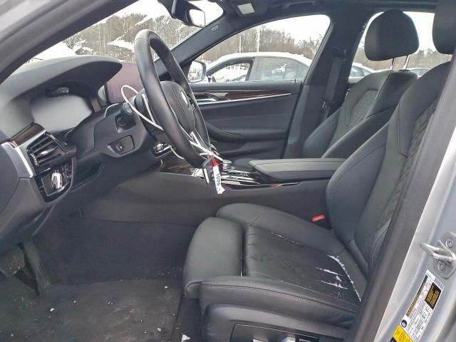 BMW 5 Series Xi Image 2