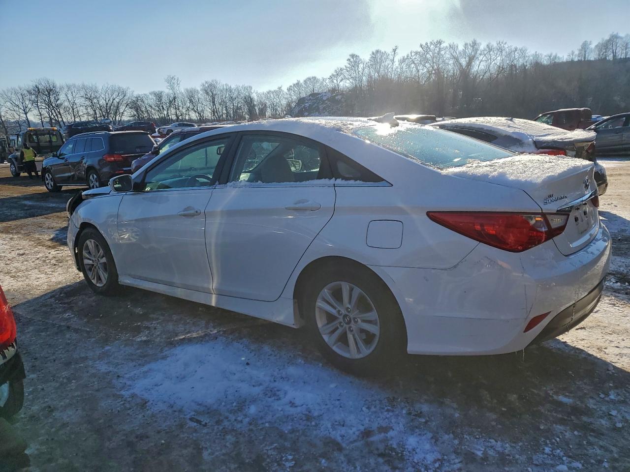 Hyundai SONATA Gls Image 12