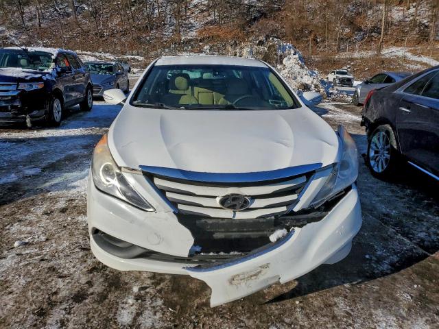 Hyundai SONATA Gls Image 9