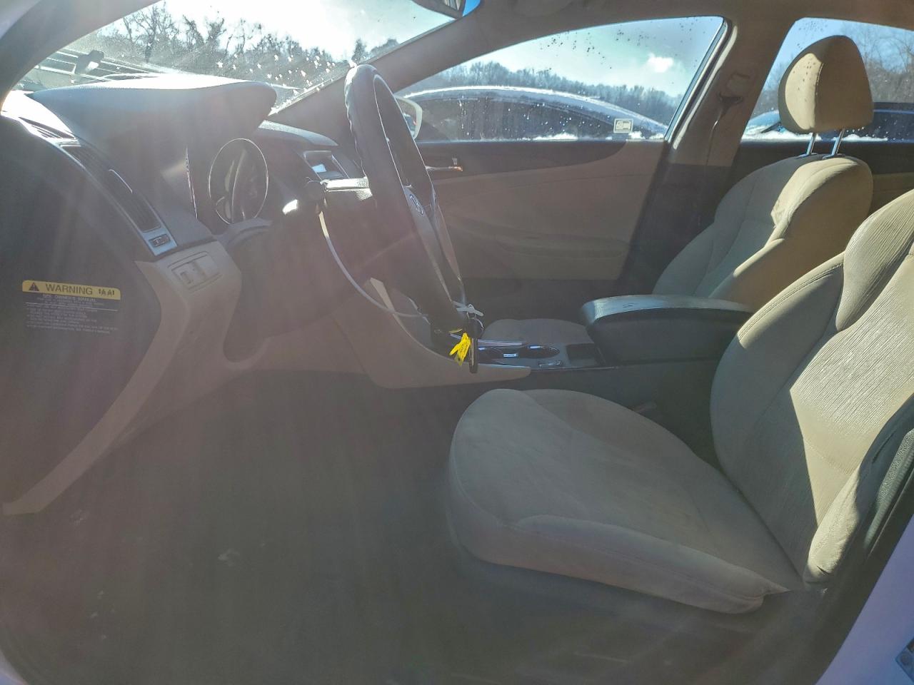 Hyundai SONATA Gls Image 2