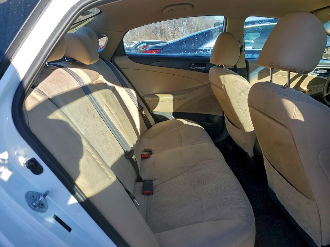 Hyundai SONATA Gls Image 11