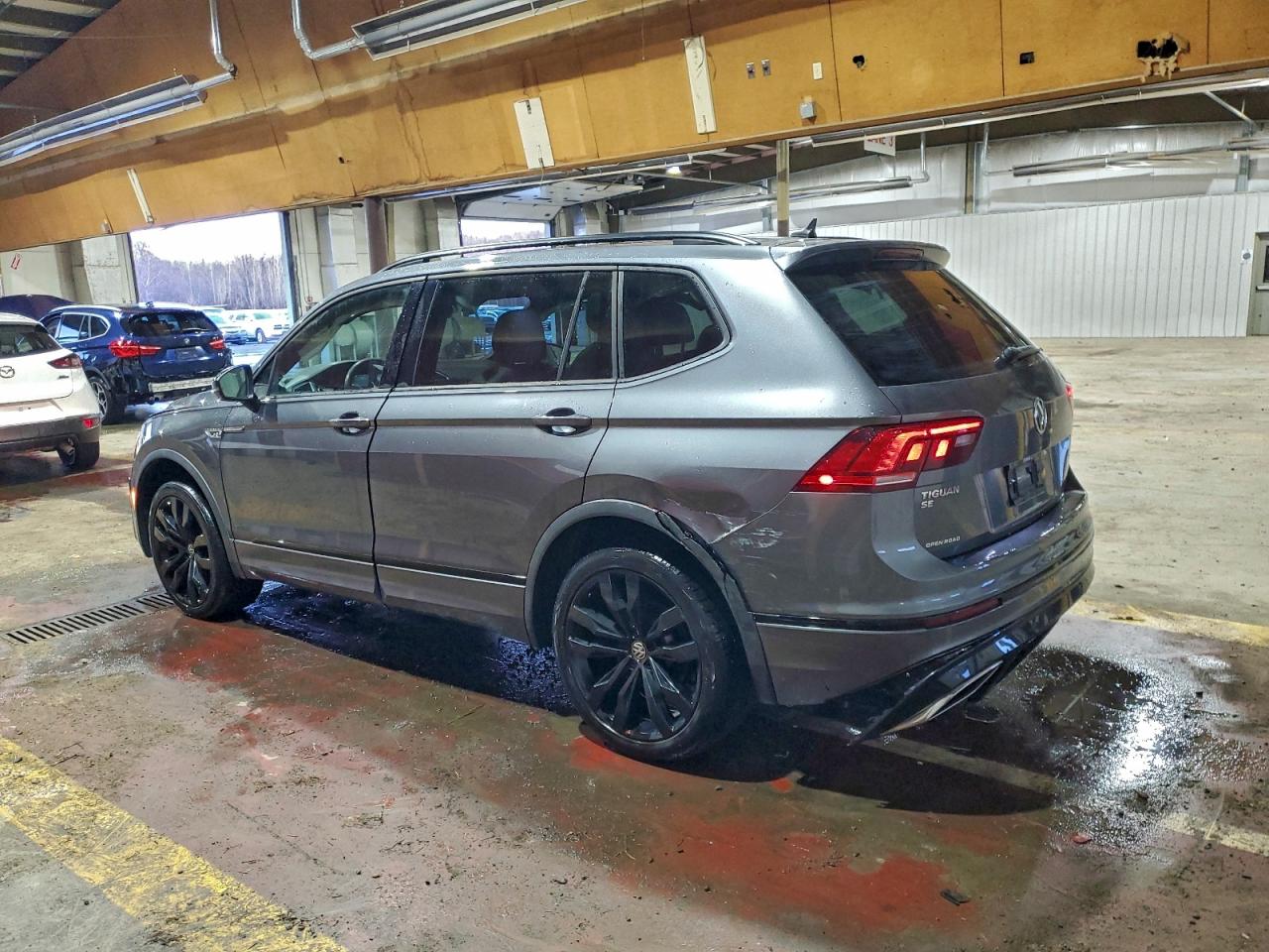 Volkswagen Tiguan Se Image 3