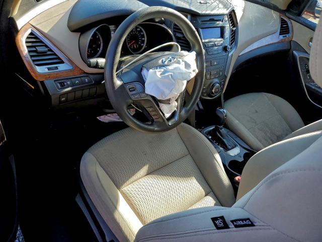 Hyundai SANTA FE Image 4