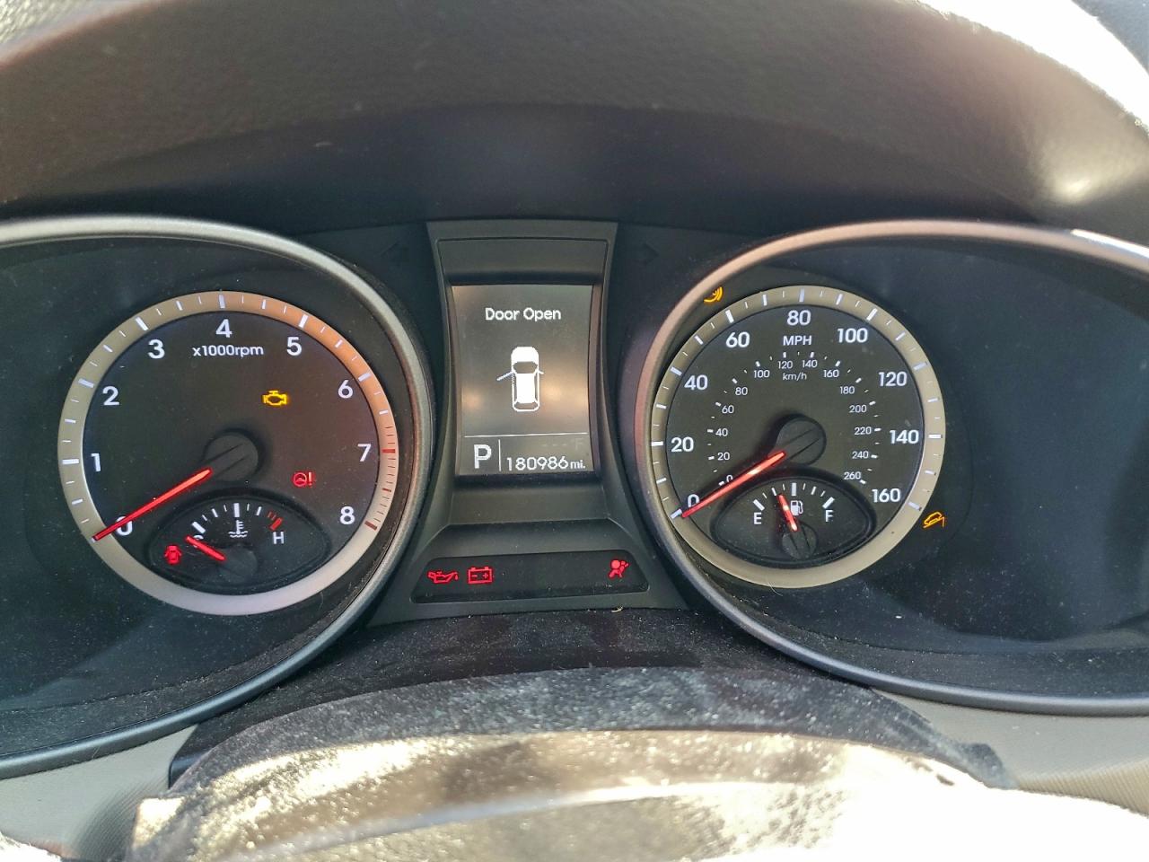 Hyundai SANTA FE Image 10