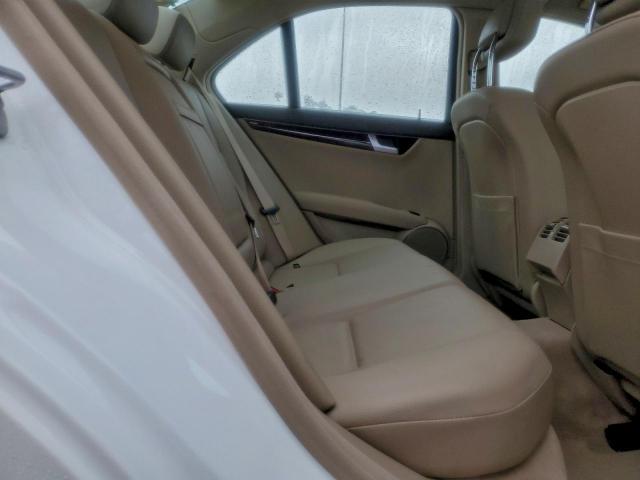 Mercedes-Benz C-Class 300 4matic Image 4