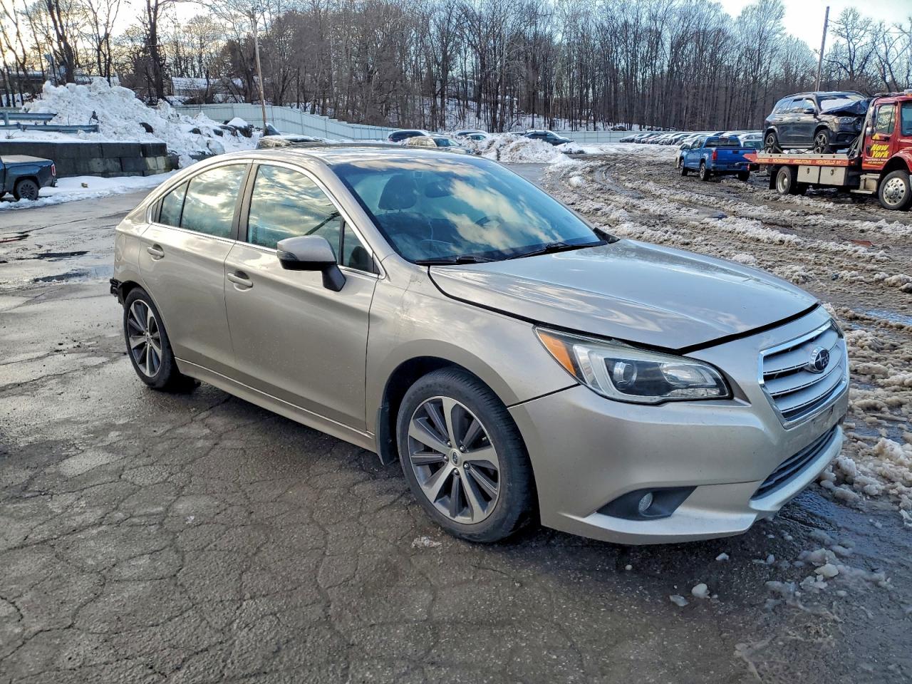 Subaru Legacy 2.5i Limited Image 12