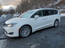 Chrysler Pacifica Touring L Image 1