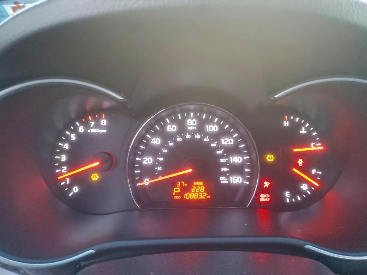 Kia Sorento Lx Image 6