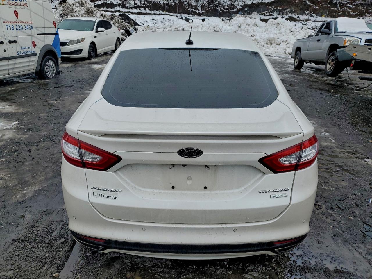 Ford Fusion Titanium Image 4