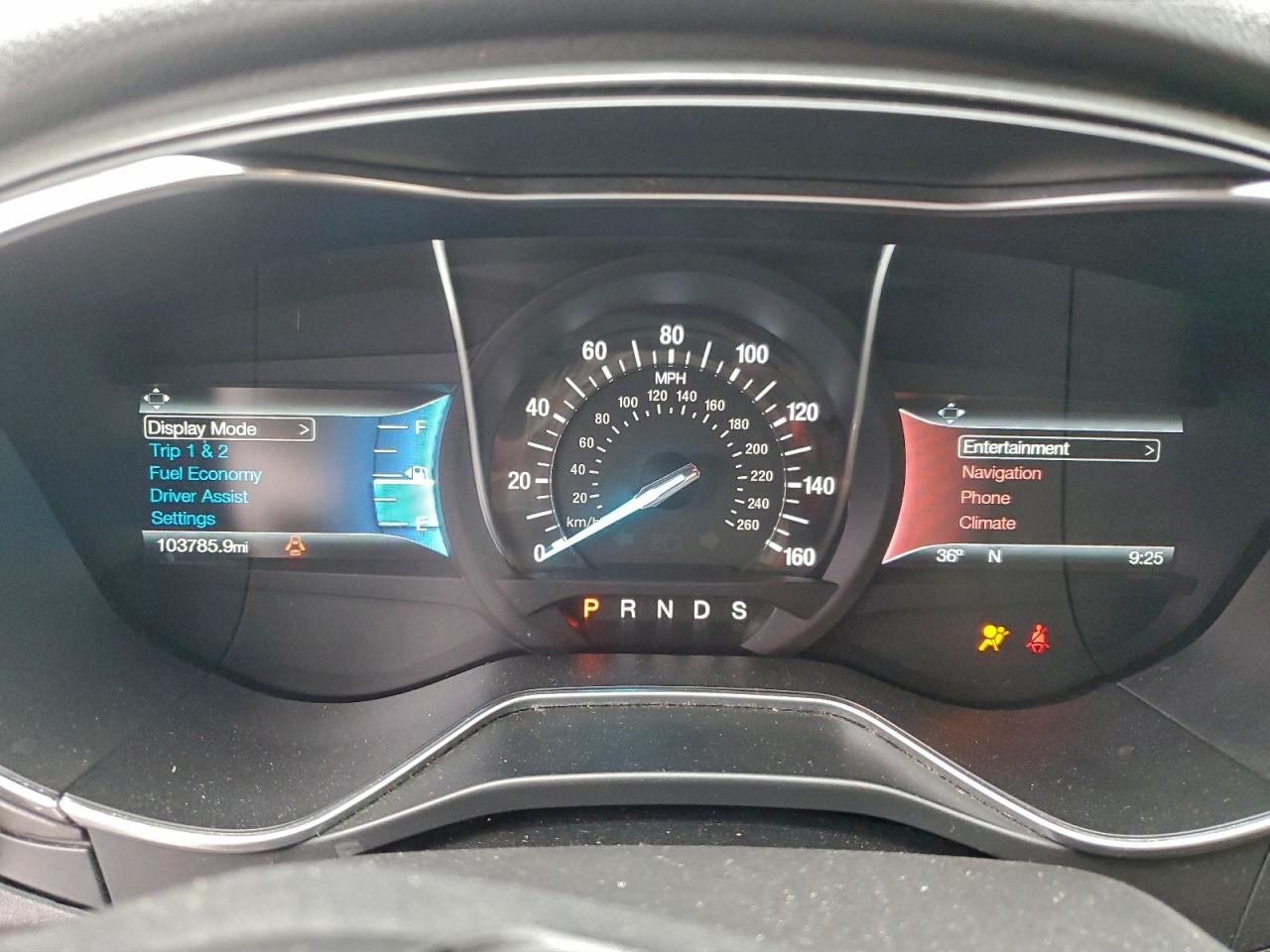 Ford Fusion Titanium Image 10