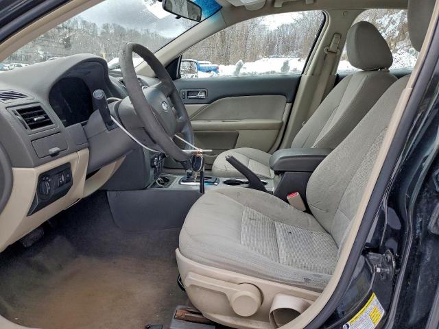 Ford Fusion S Image 9