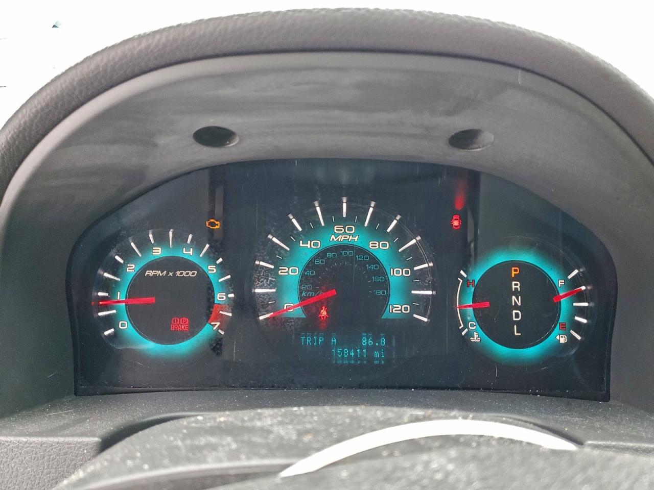 Ford Fusion S Image 11