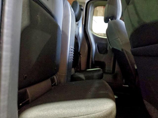 Nissan Frontier S Image 11