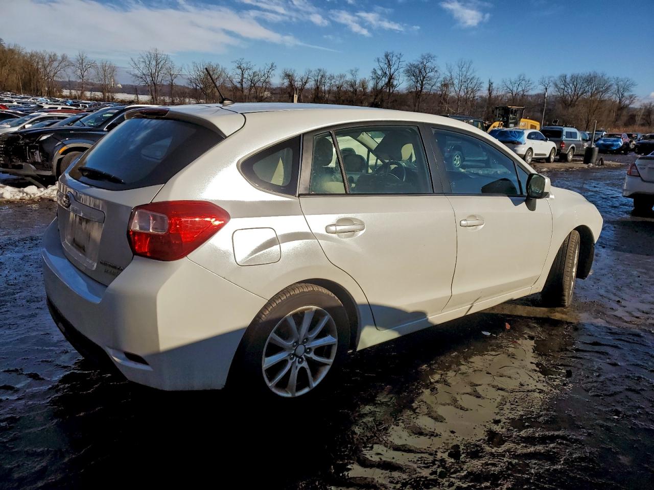 Suba Impreza Premium Image 10