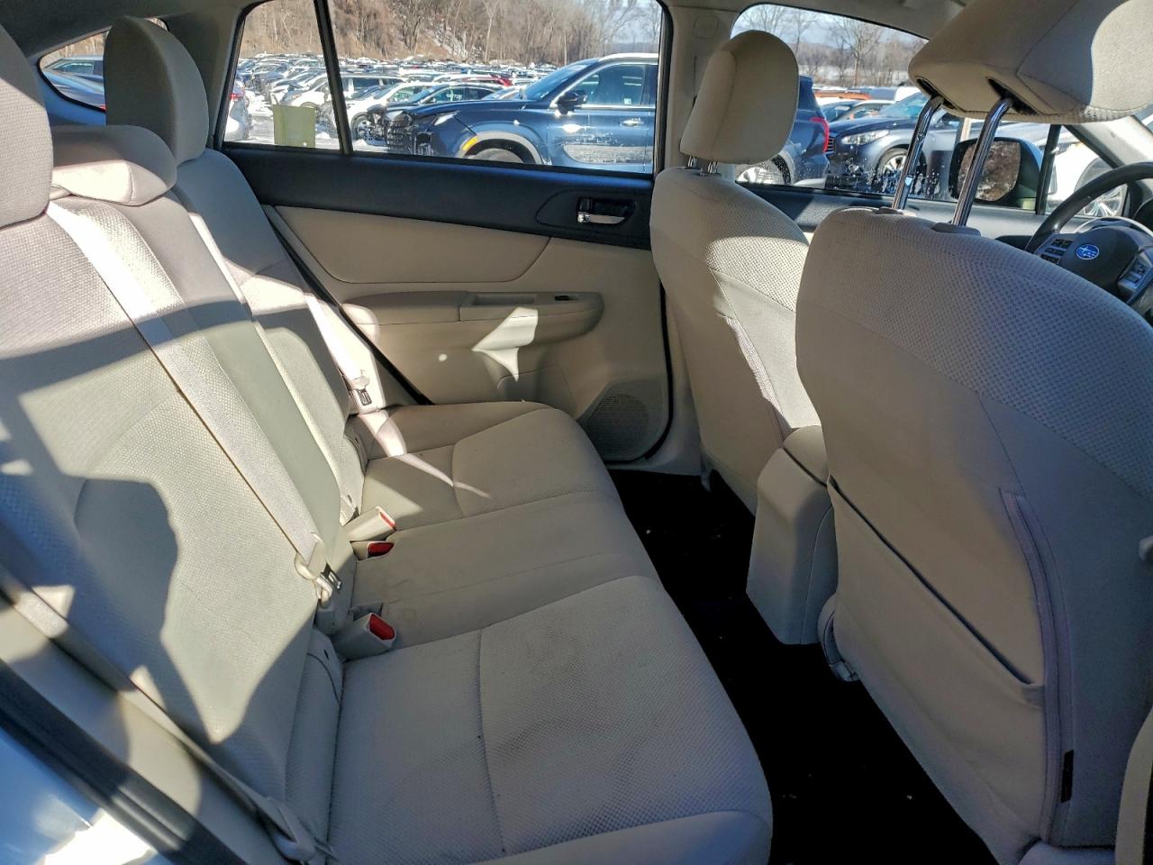 Suba Impreza Premium Image 9