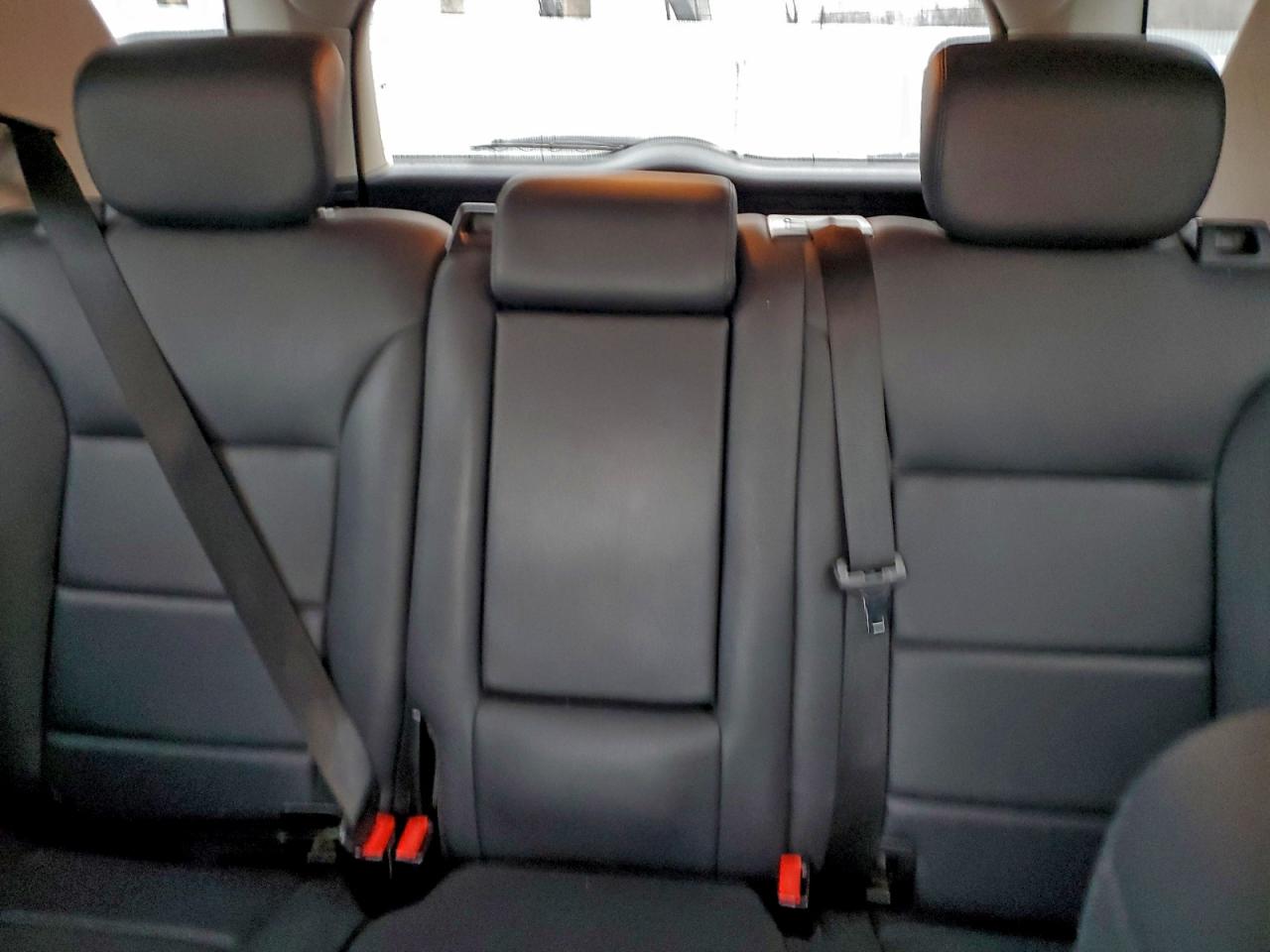 Mercedes-Benz M-Class 350 Image 5