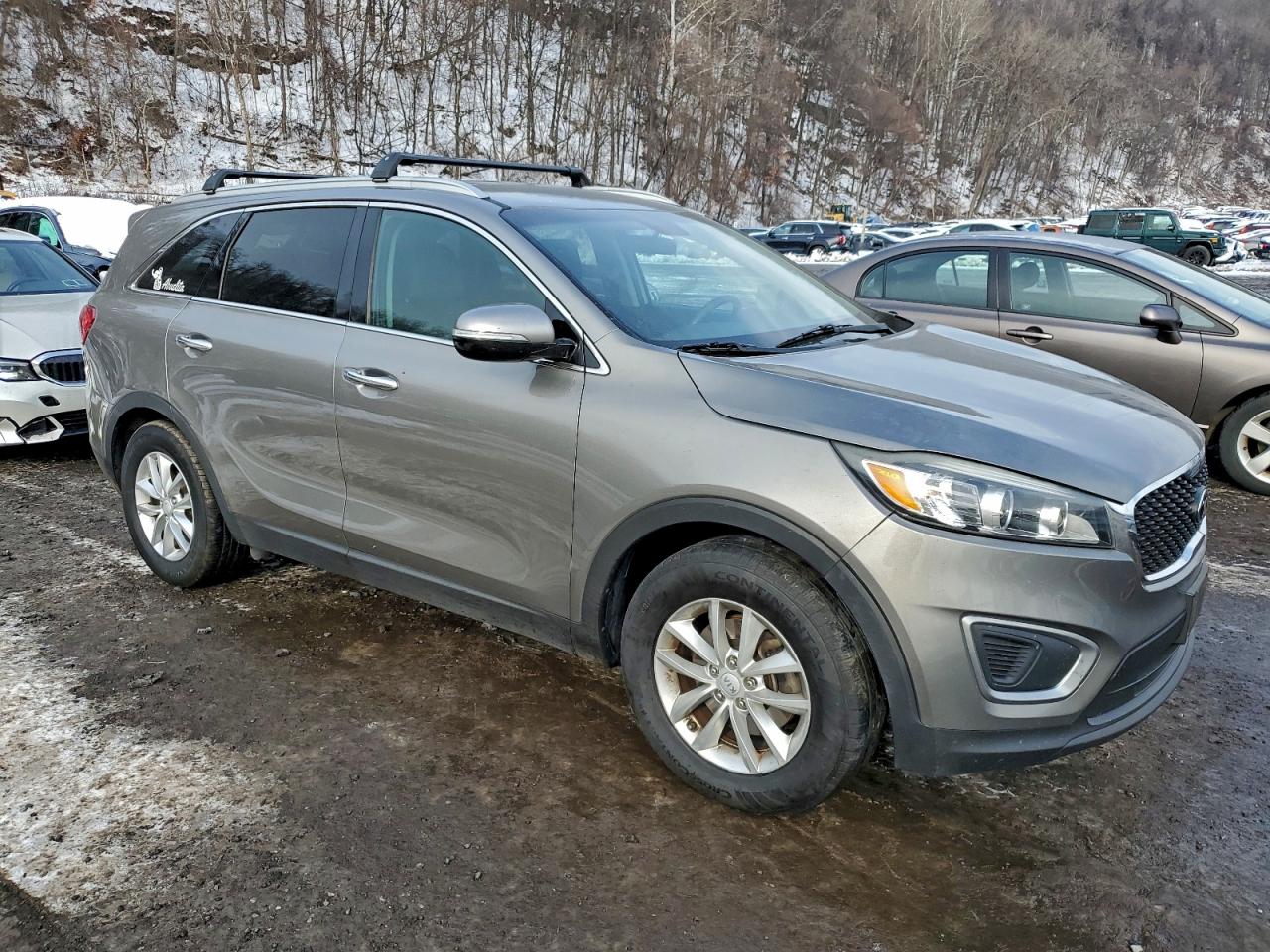 Kia Sorento Lx Image 9