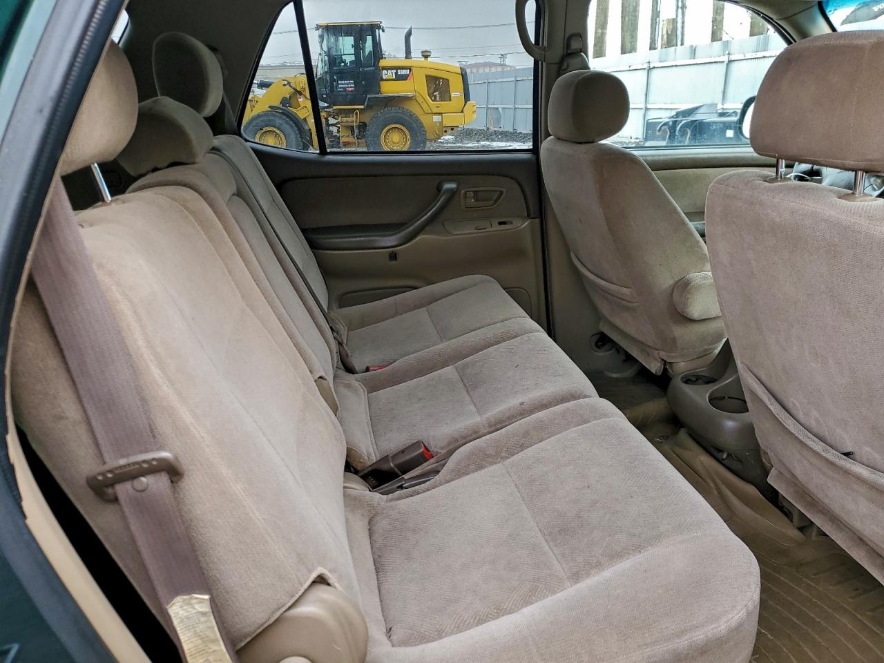 Toyota Sequoia Sr5 Image 8