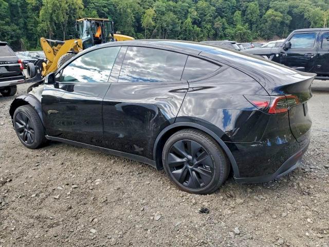 Tesla Model Y Image 6