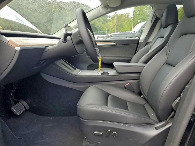 Tesla Model Y Image 2
