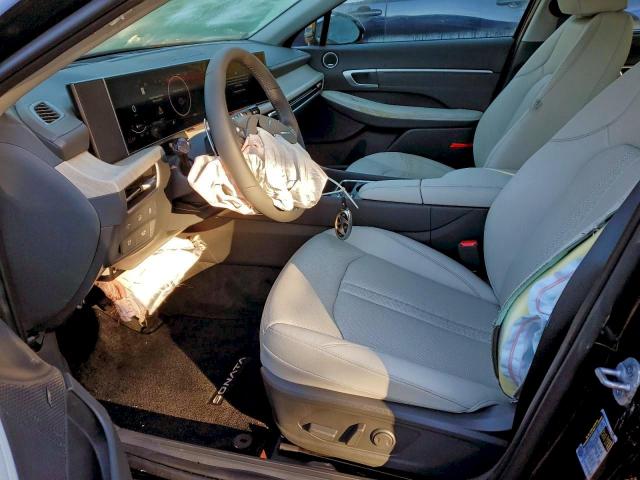 Hyundai SONATA Hybrid Image 8