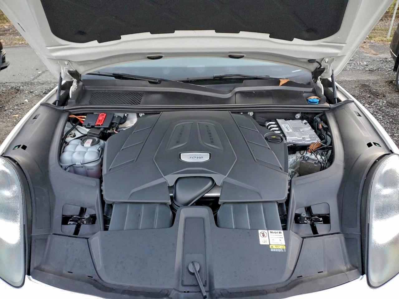 Porsche Cayenne Ba Base Image 11