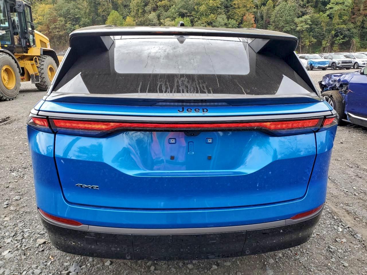 Jeep Wagoneer Limited Image 3