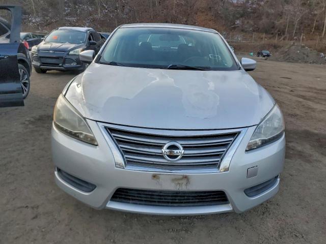 Nissan Sentra S Image 12
