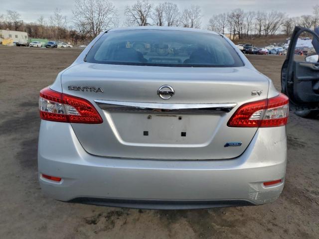 Nissan Sentra S Image 6