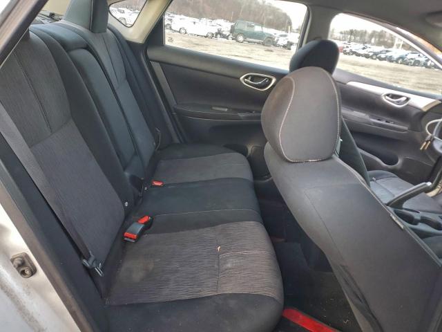 Nissan Sentra S Image 5