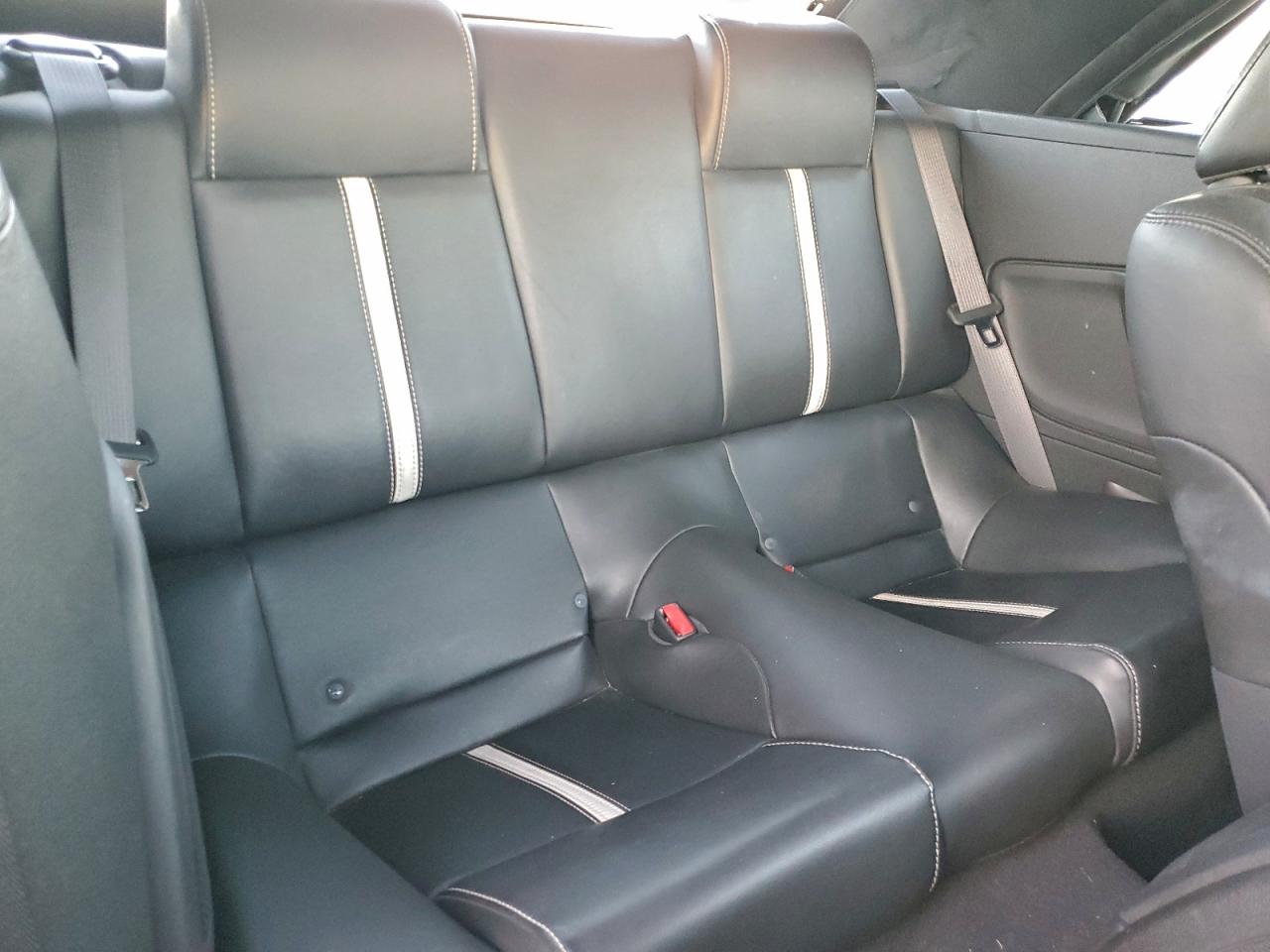 Ford Mustang Gt Image 8