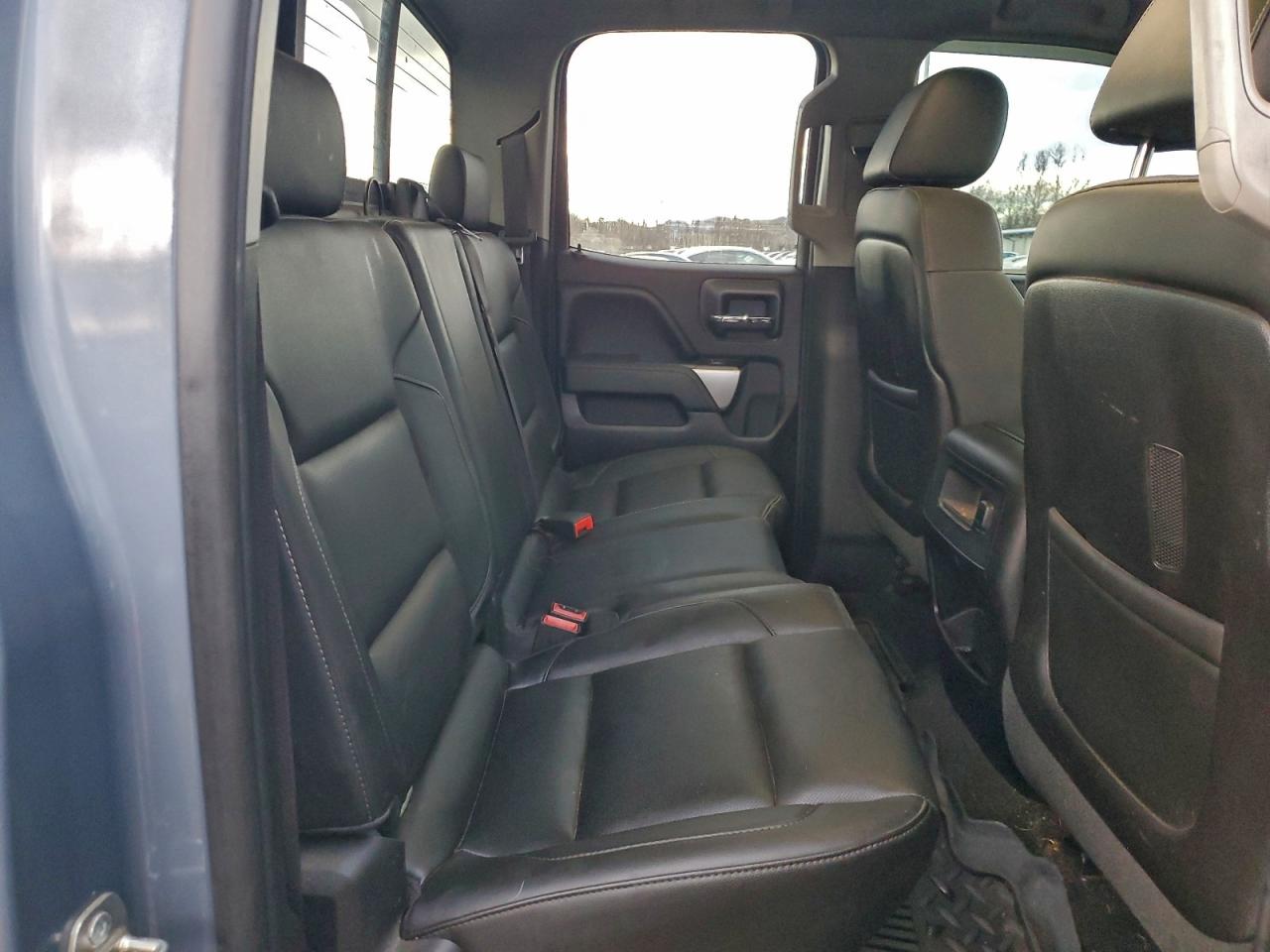 Chevrolet Silverado K1500 Ltz Image 6