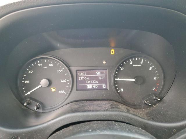 Mercedes-Benz Metris Image 9