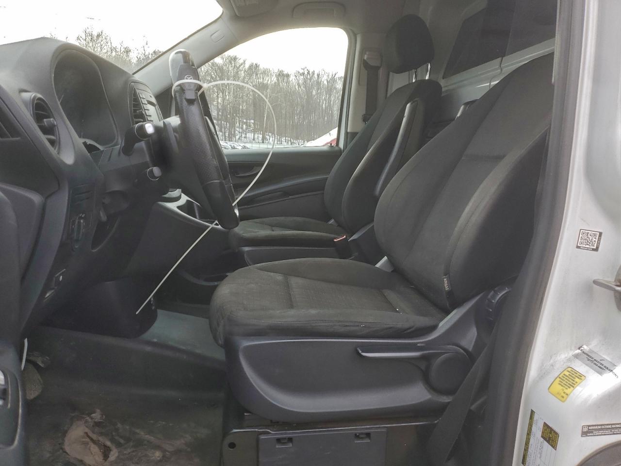 Mercedes-Benz Metris Image 9