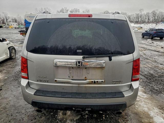 Honda Pilot Touring Image 6
