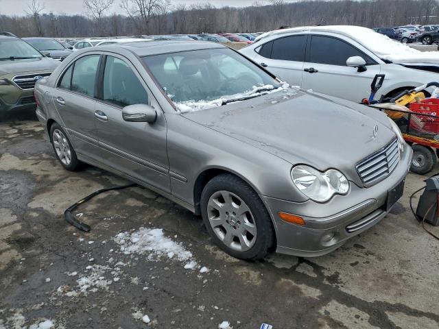 Mercedes-Benz C-Class 320 4matic Image 6