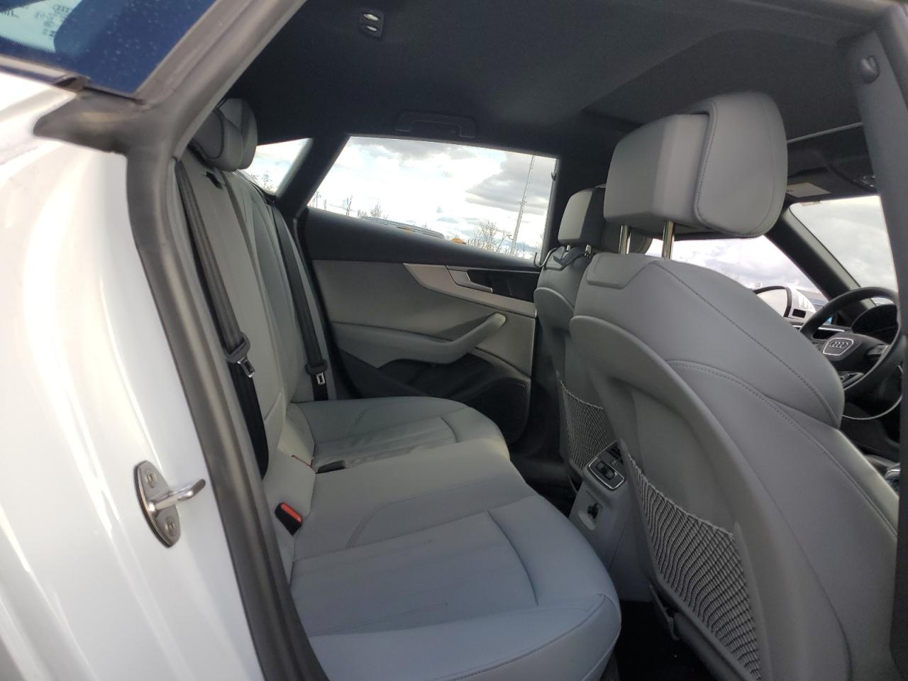 Audi A5 Premium 45 Image 3