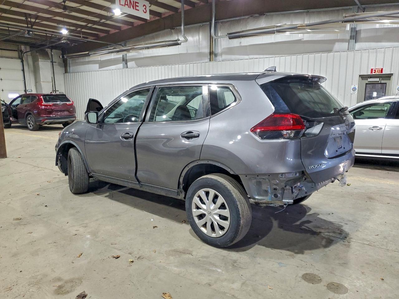 Nissan Rogue S Image 9