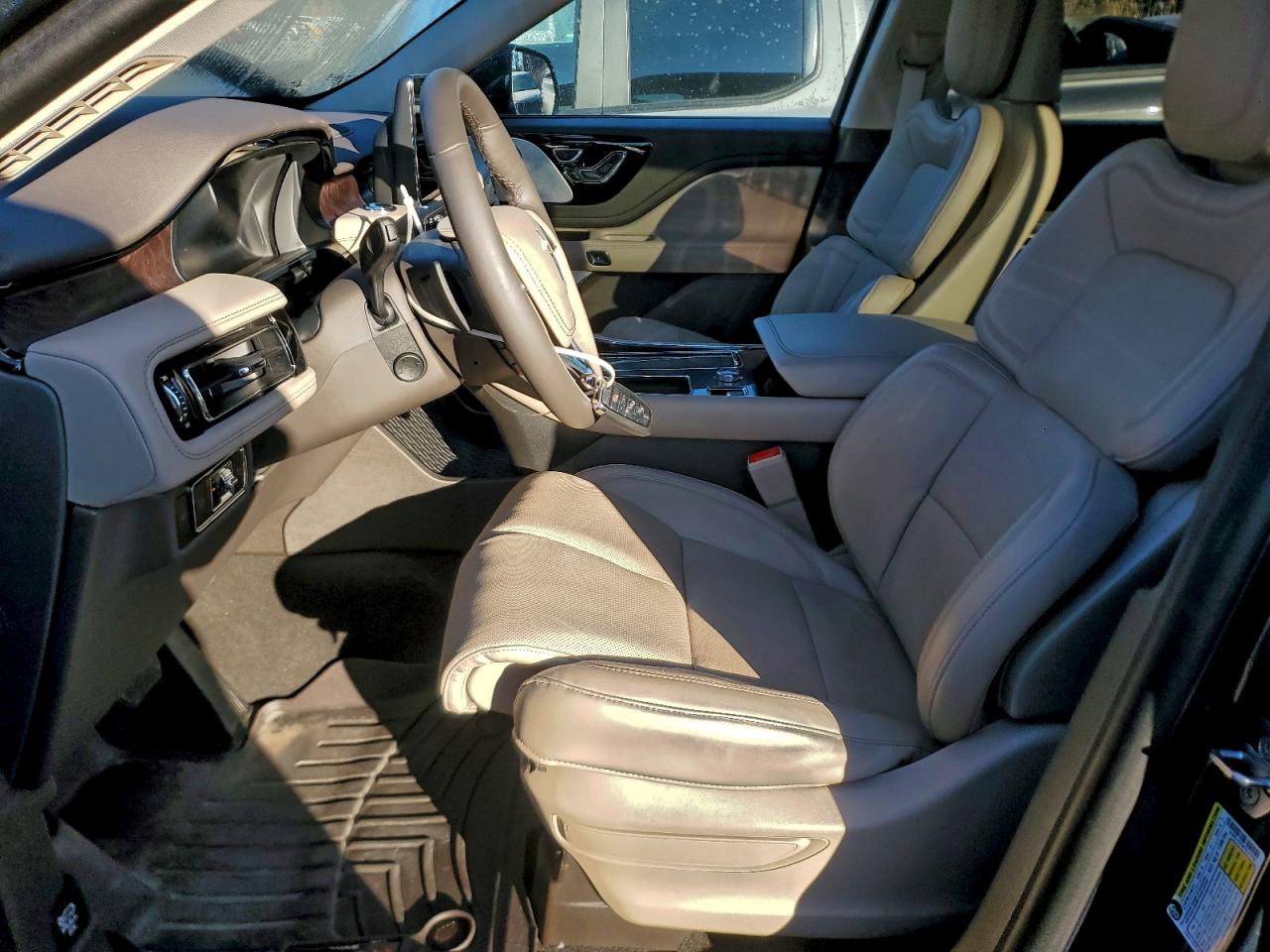 Lincoln Aviator Reserve Image 6