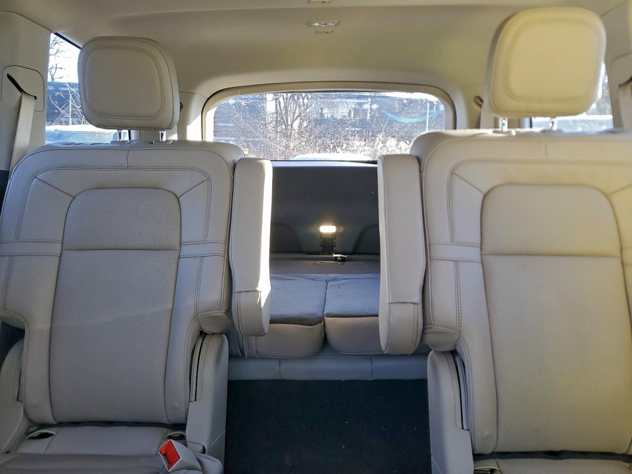 Lincoln Aviator Reserve Image 8