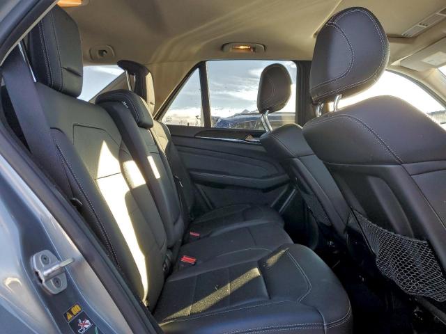 Mercedes-Benz M-Class 350 4matic Image 13