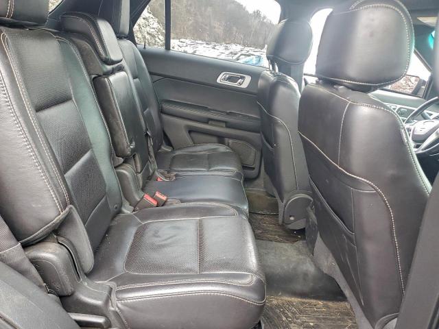 Ford Explorer Sport Image 10