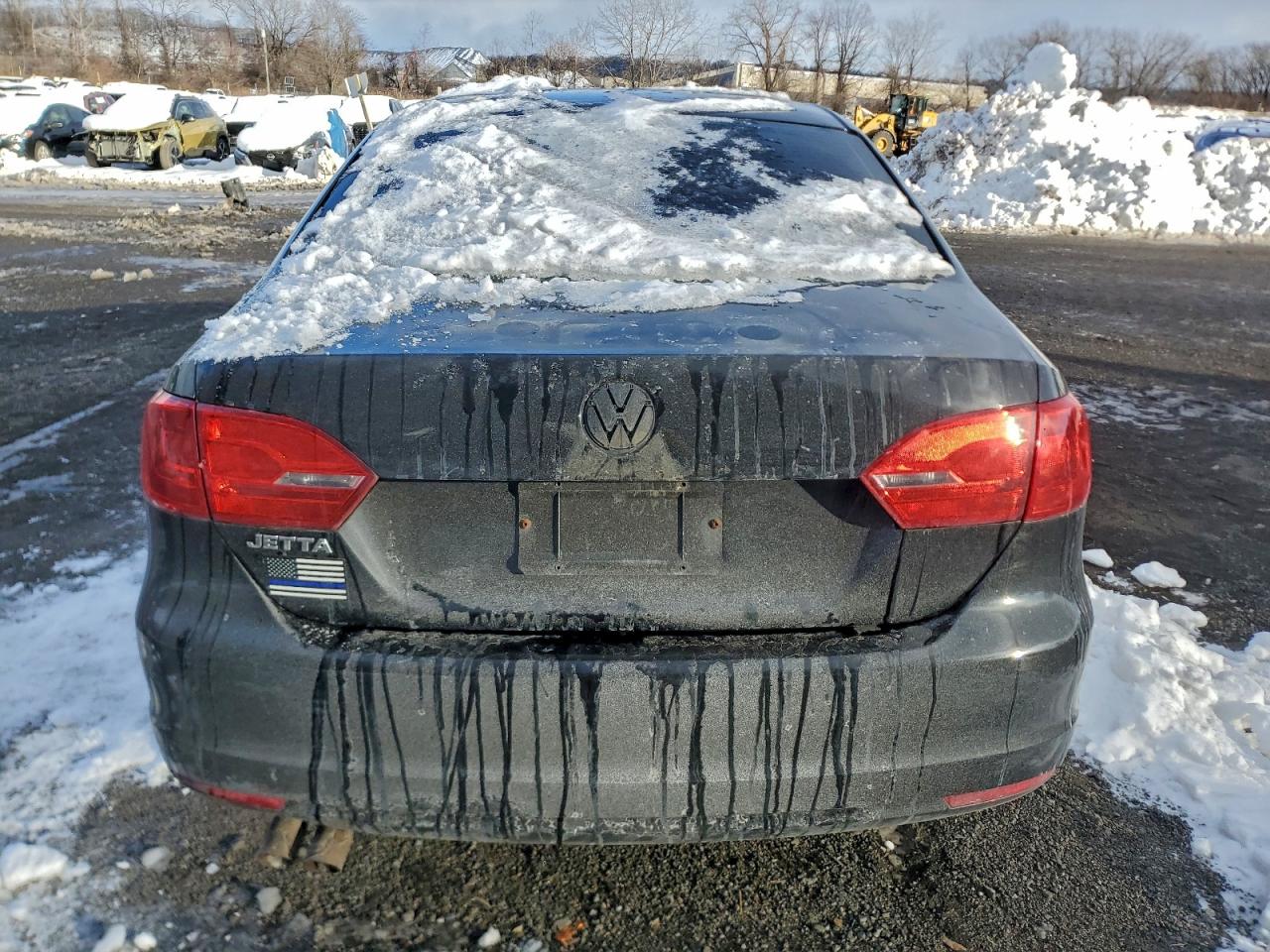 Volkswagen Jetta Base Image 8