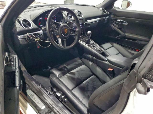 Porsche Boxster Base Image 12