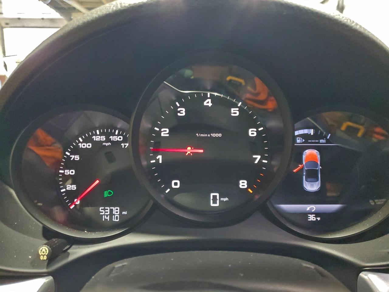 Porsche Boxster Base Image 8