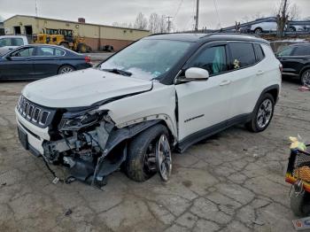  Salvage Jeep Compass