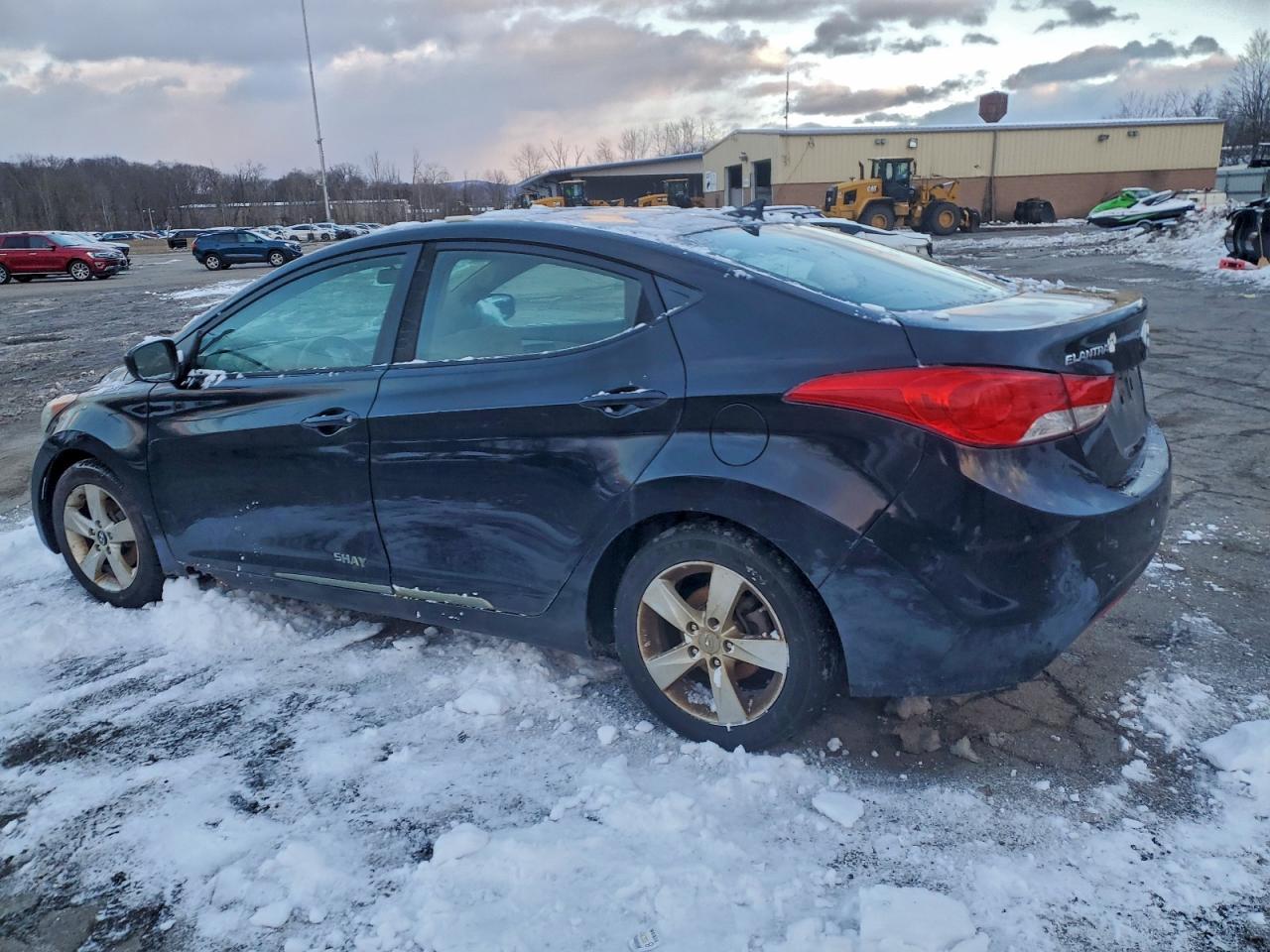 Hyundai ELANTRA Gls Image 3